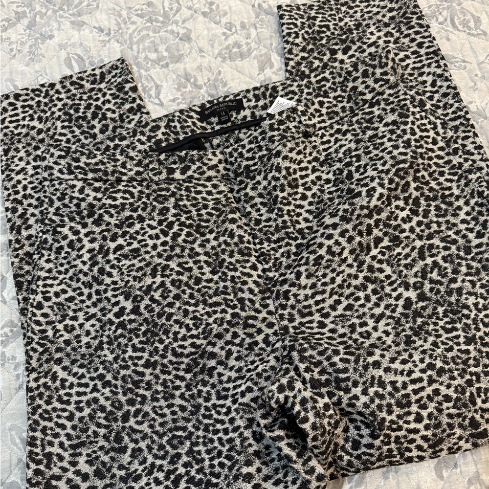 Banana Republic Black and Gray Animal Print Pants